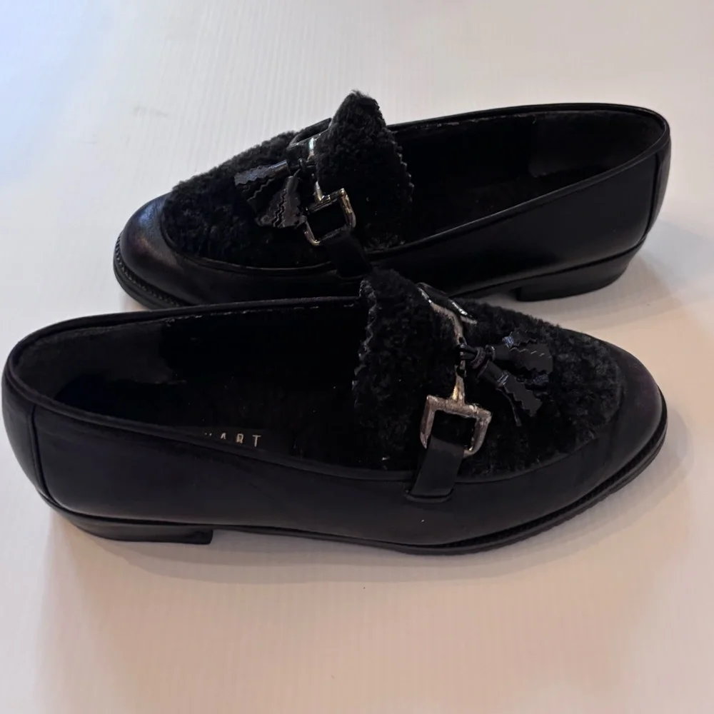 Stuart Weitzman great exceptionally